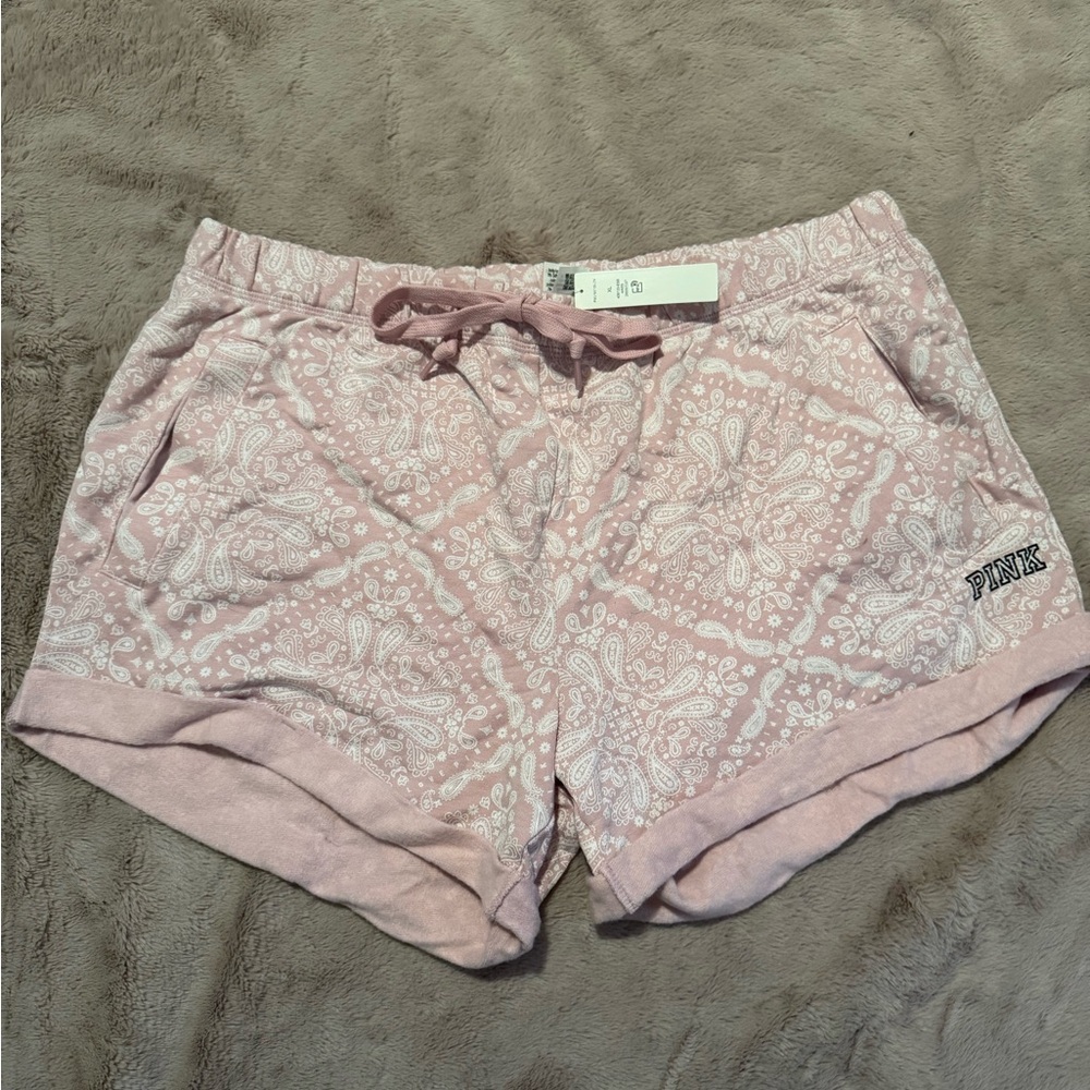 PINK Victoria's Secret Women's Paisley Shorts - Light Pink